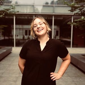 Meet your Posher, Deanna